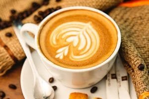 Terlalu Banyak Konsumsi Kopi, Berdampak Buruk Bagi Wajah dan Kulit