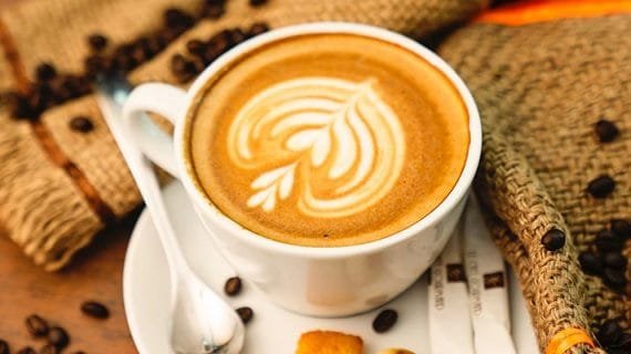 Terlalu Banyak Konsumsi Kopi, Berdampak Buruk Bagi Wajah dan Kulit