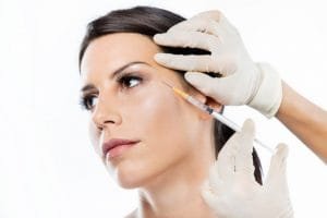 Mengenal Prosedur Suntik Botox dan Efek Sampingnya