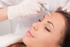 Mengenal Suntik Botox Wajah, Kegunaan dan Efek Sampingnya