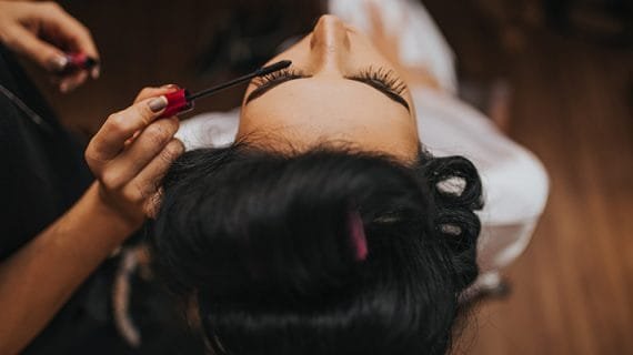 Tips Make Up Dasar Untuk Pemula