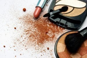 Ketahui Masa Kadaluarsa Make Up, Agar Tidak Bermasalah