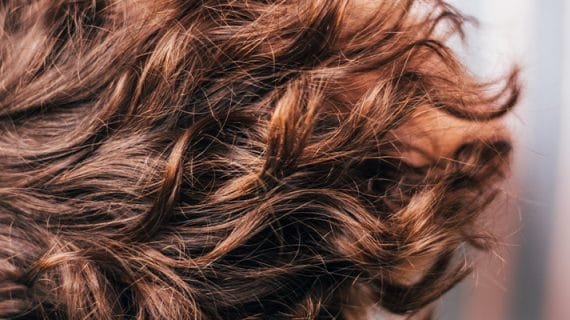 Mengenal Penyebab Masalah Rambut Rontok Wajib Dipahami