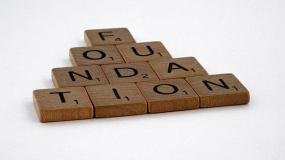 Memilih Foundation Sesuai Warna Kulit untuk Makeup Sempurna