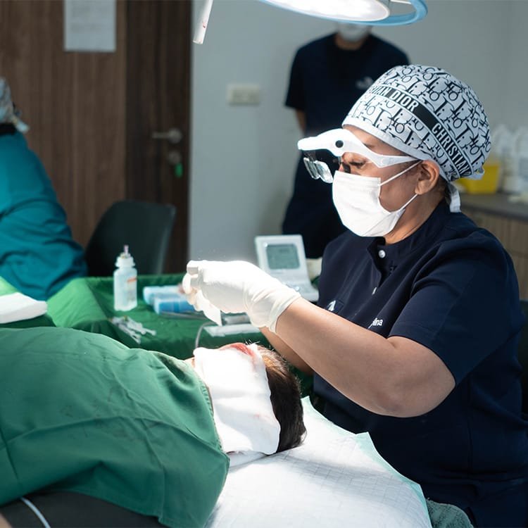 Hair Transplant Ekstraksi