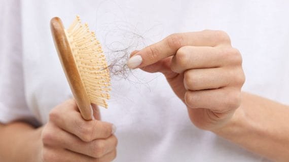 Hati-hati, Ini Masalah Akibat Rambut Rontok yang Bisa Terjadi