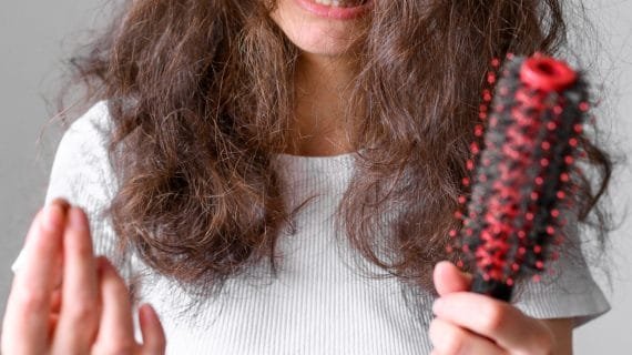 Cara Merawat Rambut Rontok Setelah Melahirkan: Panduan Lengkap dan Aman untuk Ibu Baru