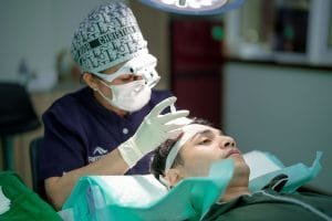 Farmanina Hair & Aesthetic Clinic Hadir di Surabaya: Layanan Transplantasi Rambut Premium Kini Lebih Dekat
